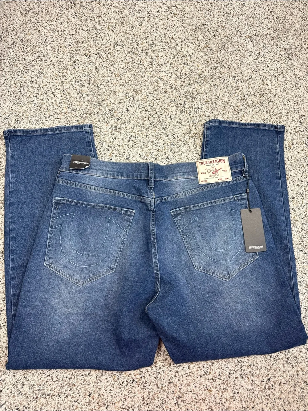 True Religion Bobby Jeans Mens 34 Relaxed Baggy Embroidered Patch Street Denim